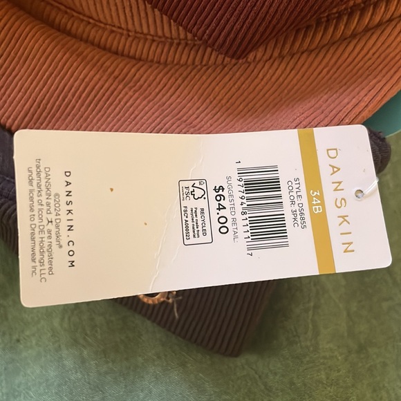 Danskin wireless bra trio - Picture 2 of 2